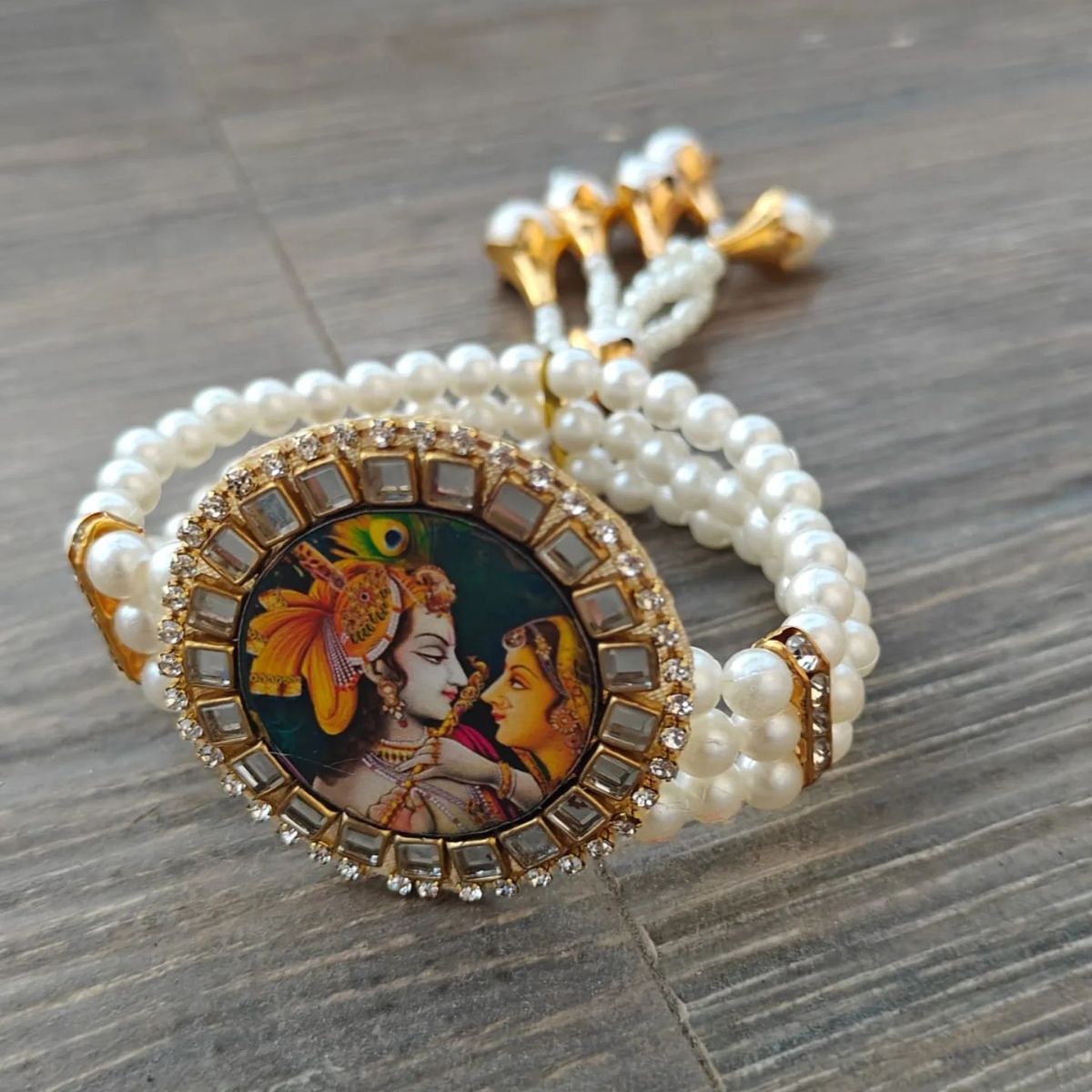 Radha Krishna Bracelete